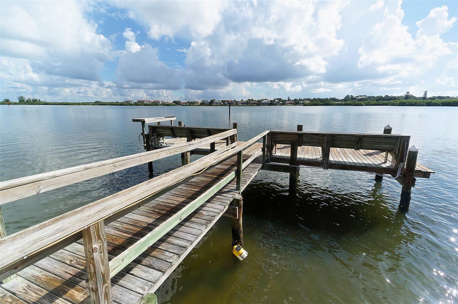 PALM BAY CLUB I - Residential