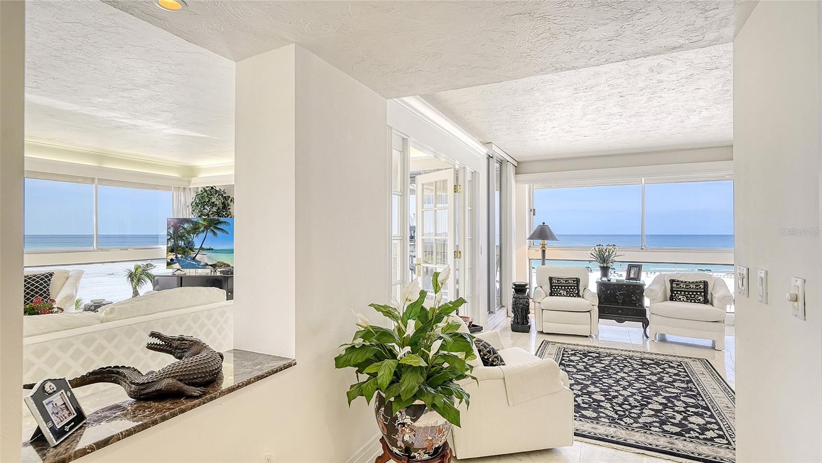PALM BAY CLUB I - Residential