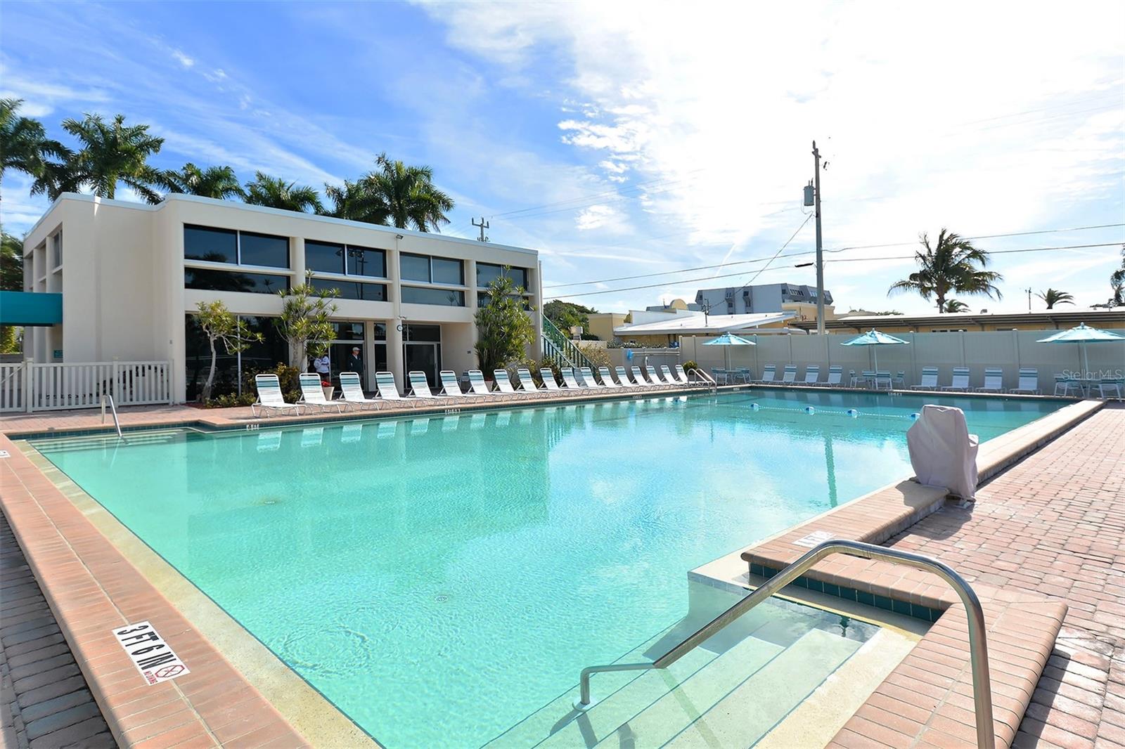 PALM BAY CLUB I - Residential