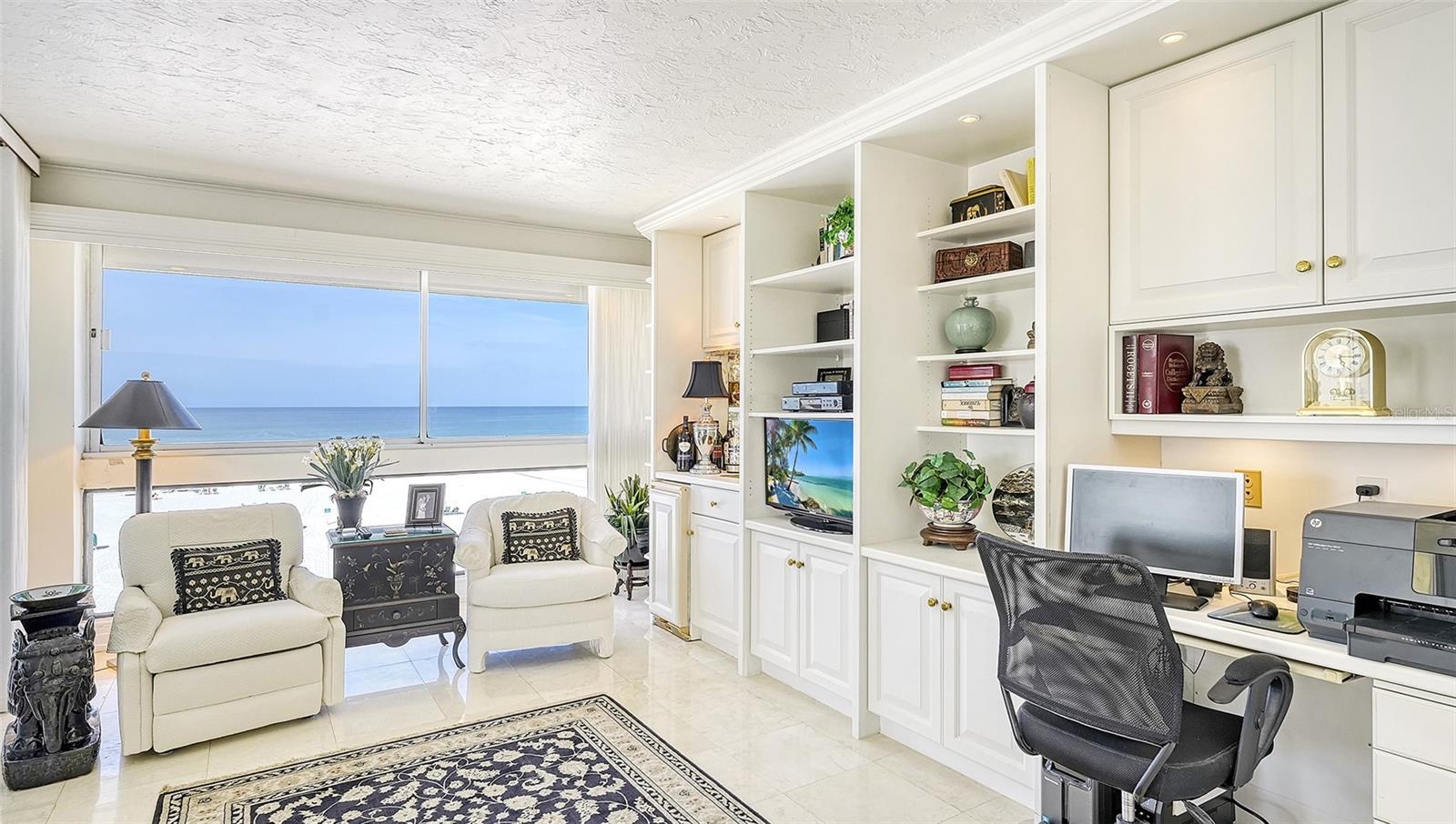 PALM BAY CLUB I - Residential