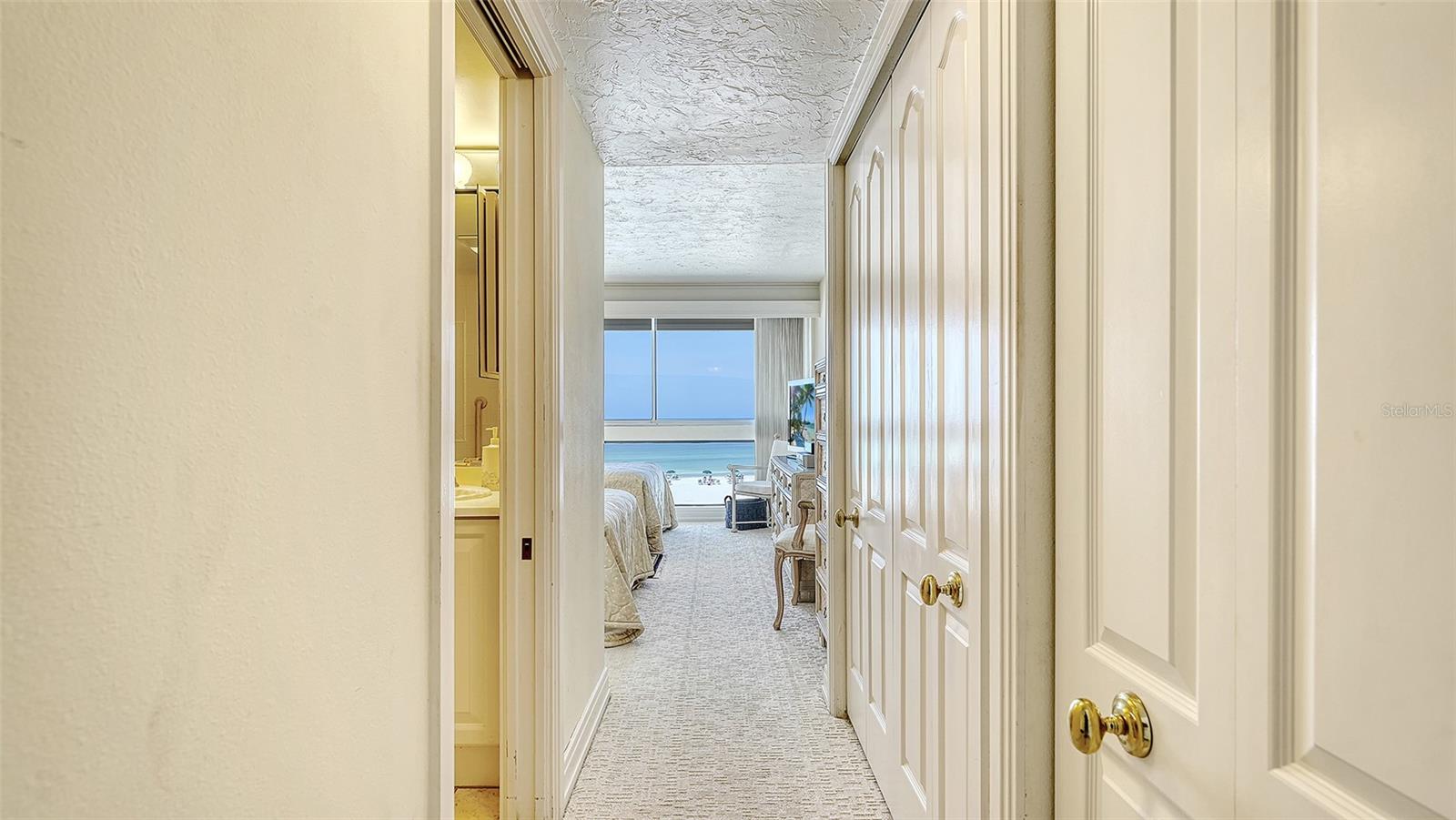 PALM BAY CLUB I - Residential