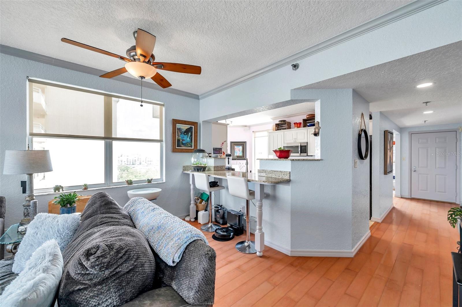 HARBOURSIDE CONDO - Residential