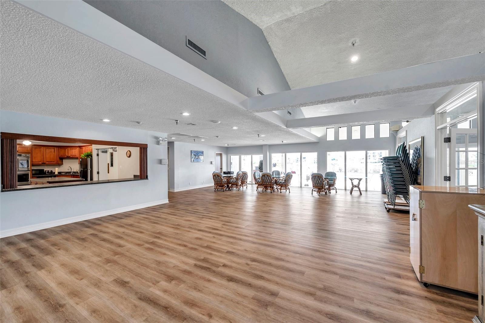 HARBOURSIDE CONDO - Residential