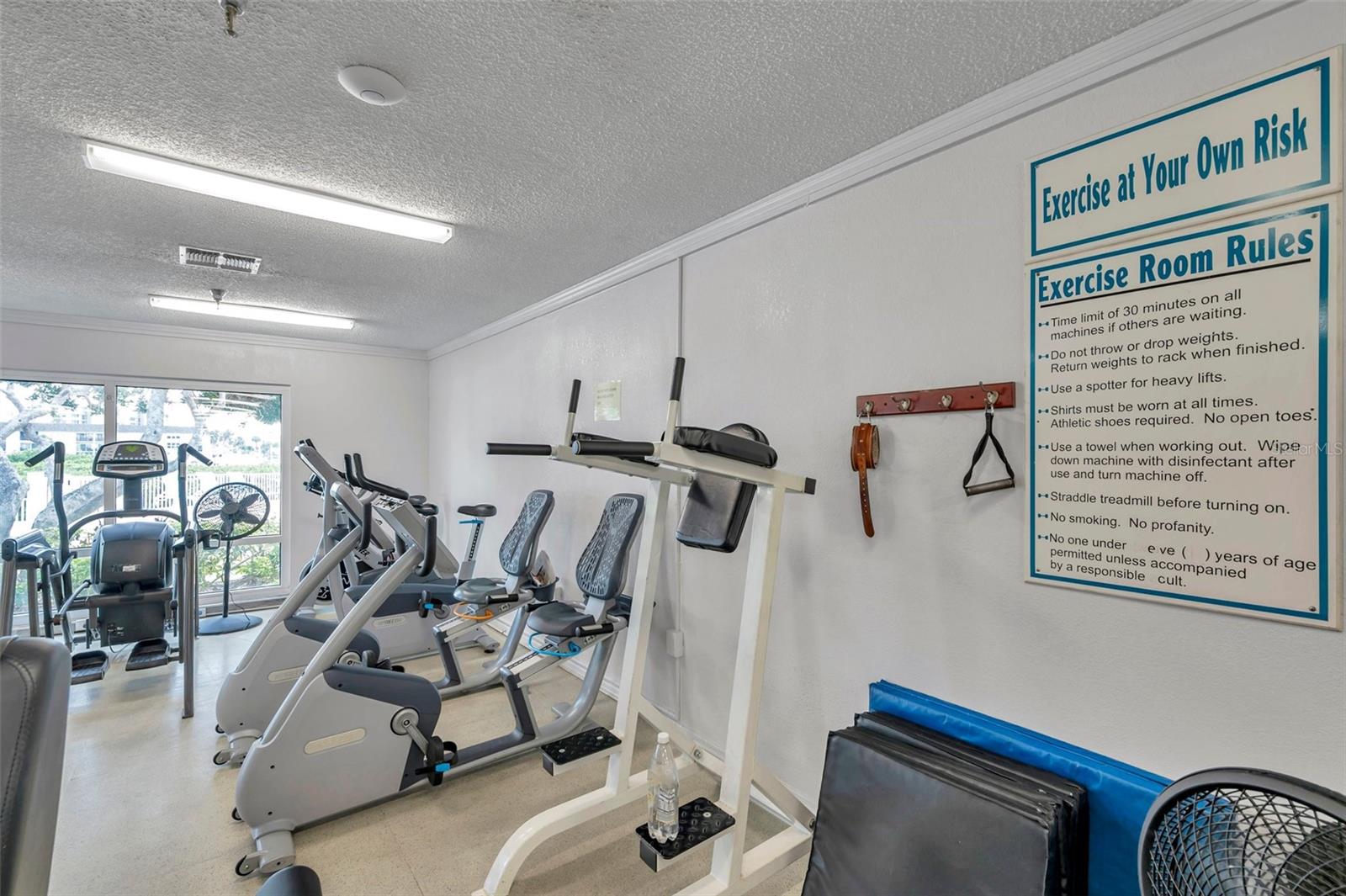 HARBOURSIDE CONDO - Residential