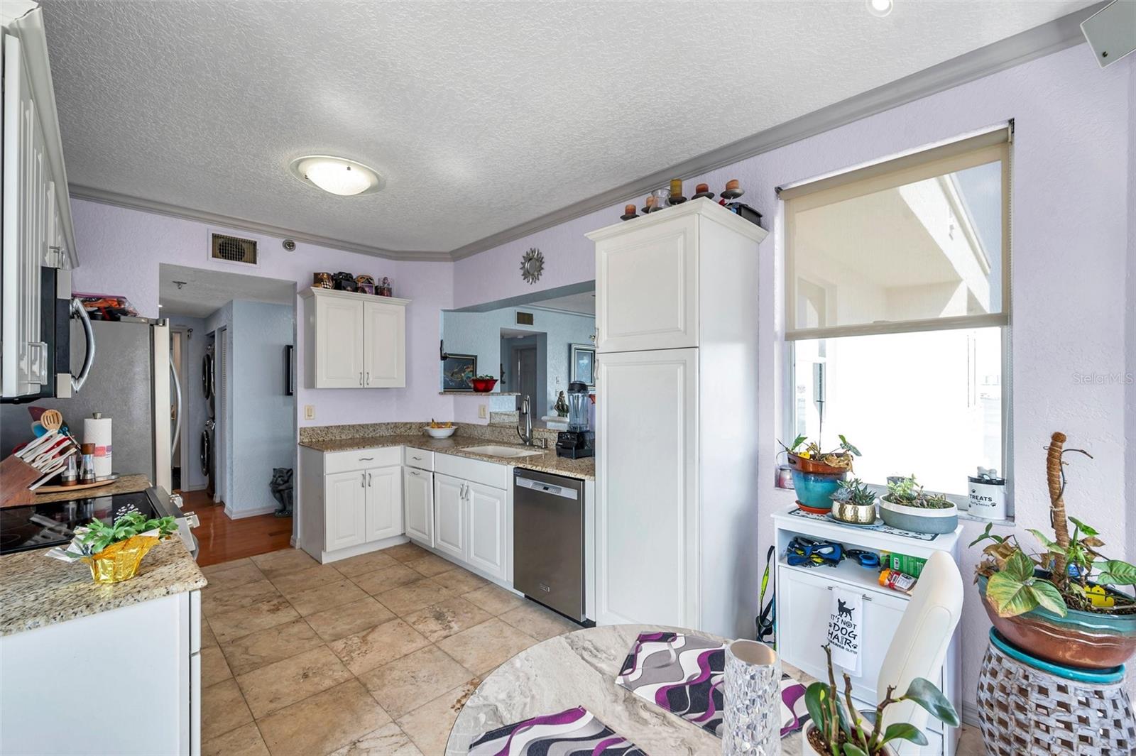 HARBOURSIDE CONDO - Residential