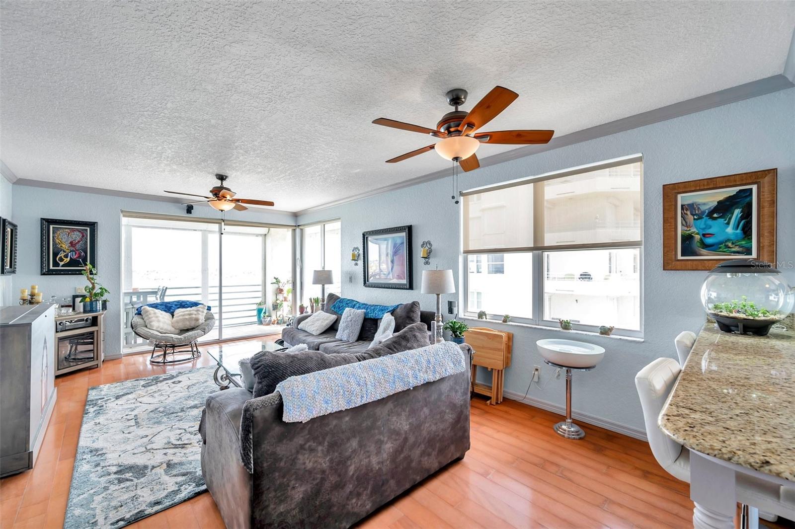 HARBOURSIDE CONDO - Residential