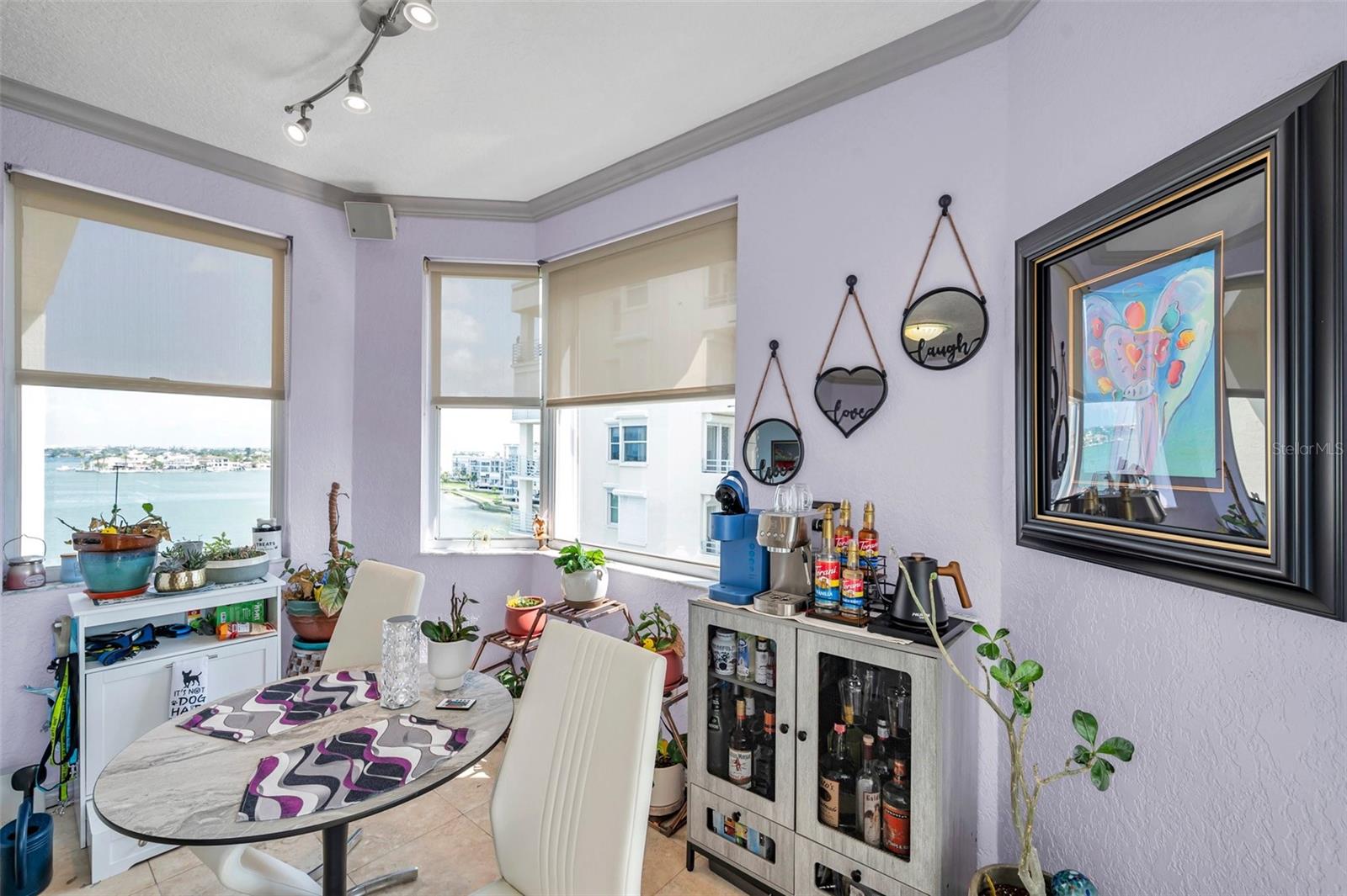 HARBOURSIDE CONDO - Residential