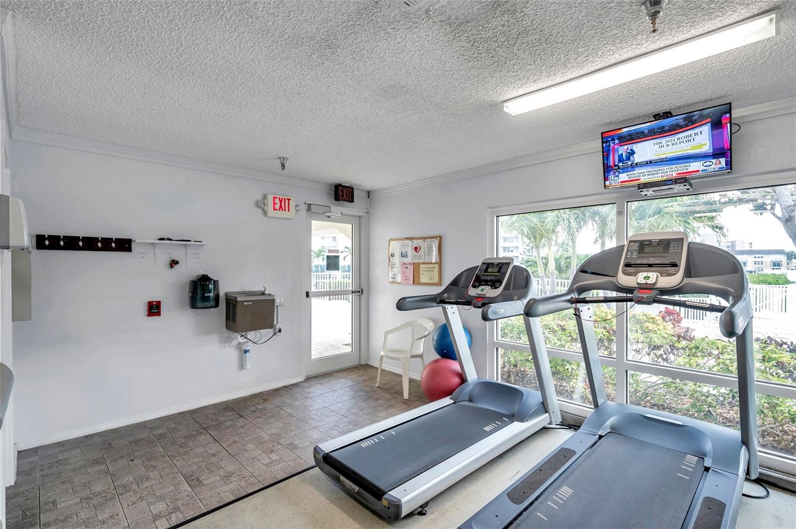 HARBOURSIDE CONDO - Residential