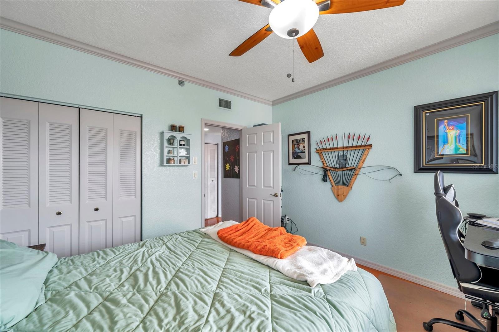 HARBOURSIDE CONDO - Residential