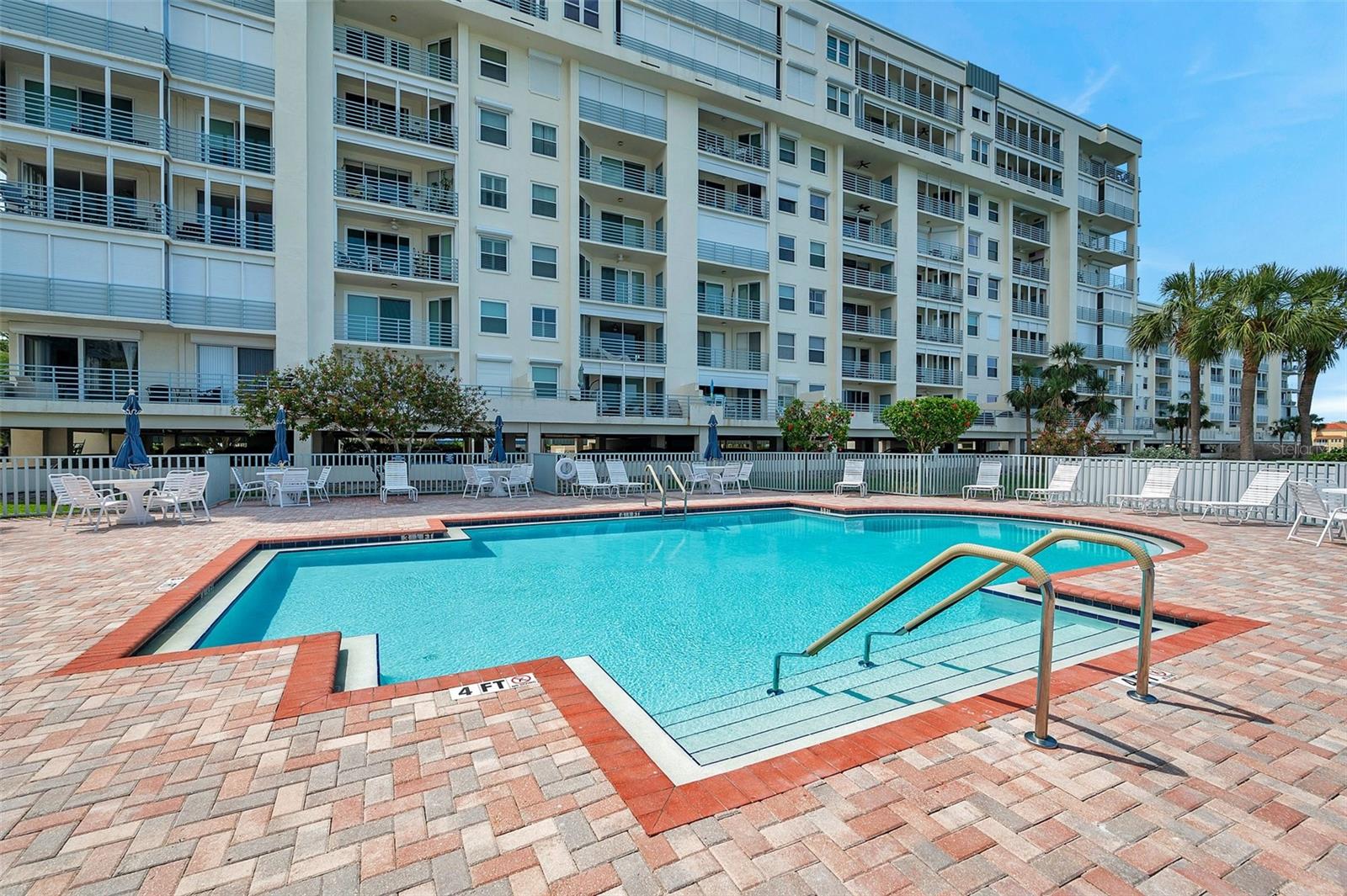 HARBOURSIDE CONDO - Residential