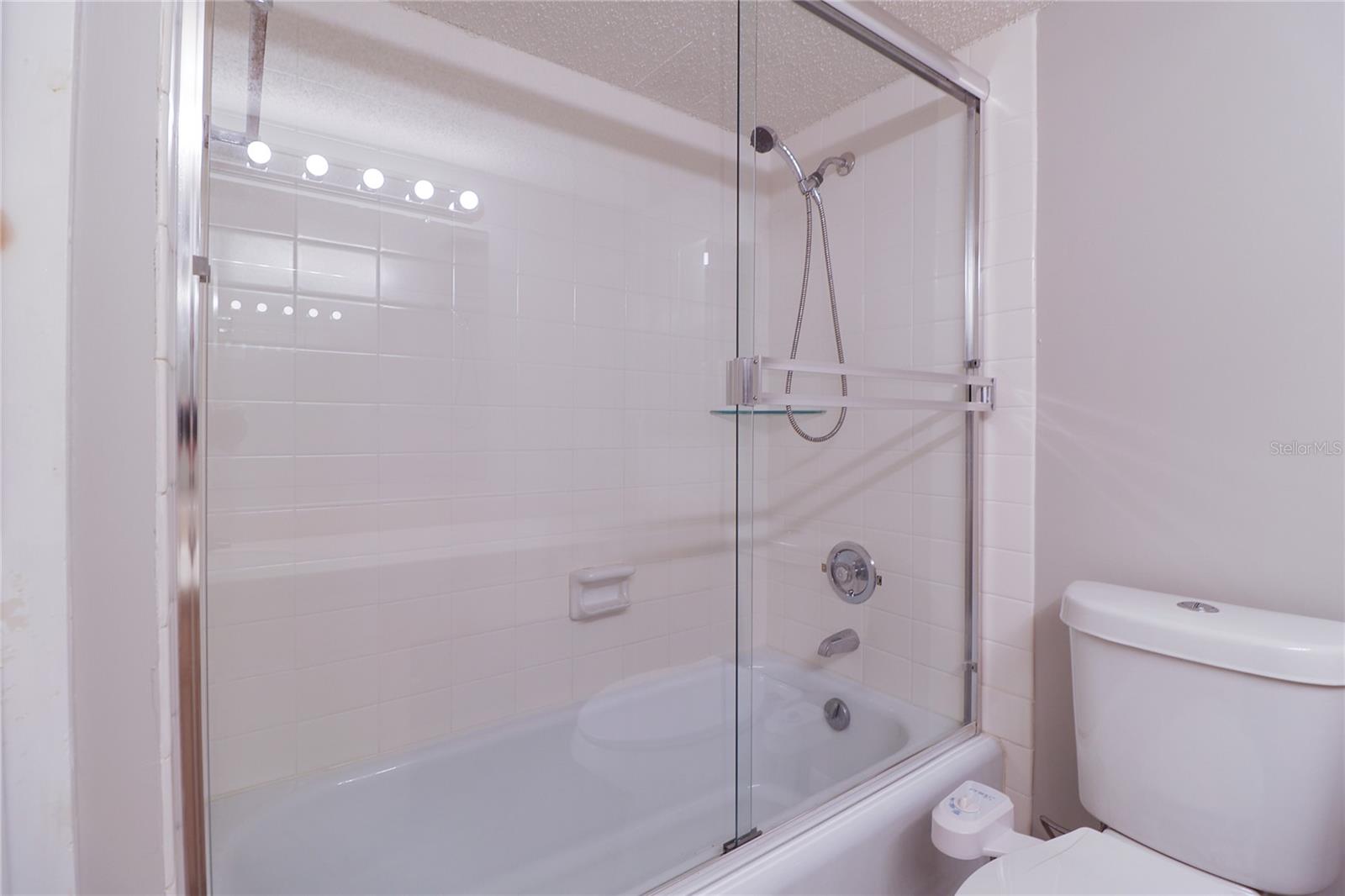 BAY ISLAND GROUP 1 - Residential