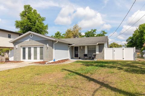 3511 E CRYSTAL LAKE AVENUE ORLANDO FL 32806