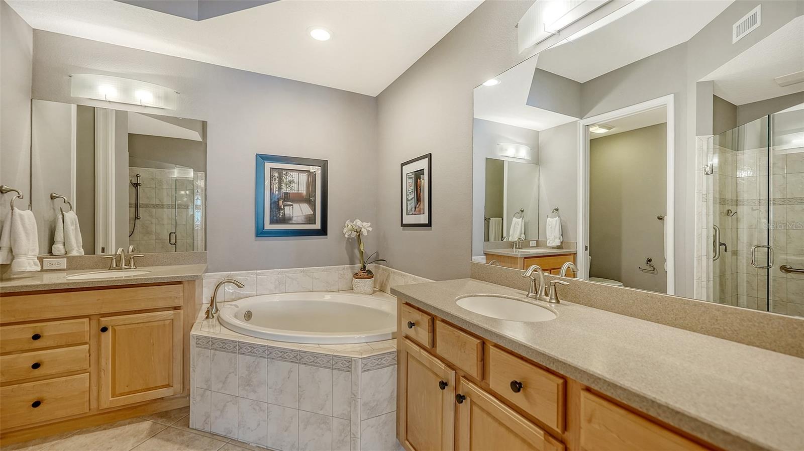 THE MOORINGS AT EDGEWATER - Residential