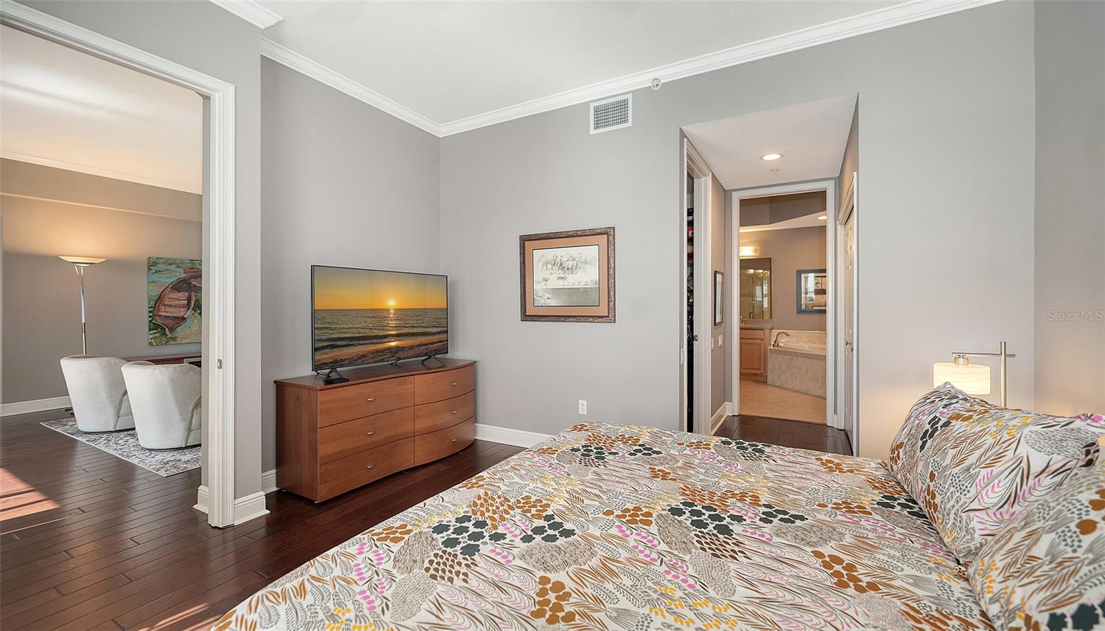 THE MOORINGS AT EDGEWATER - Residential