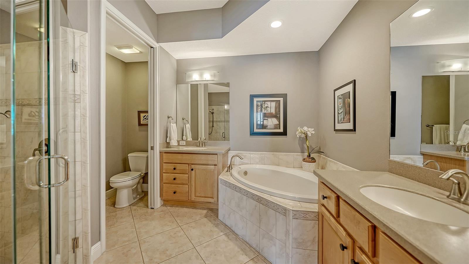 THE MOORINGS AT EDGEWATER - Residential