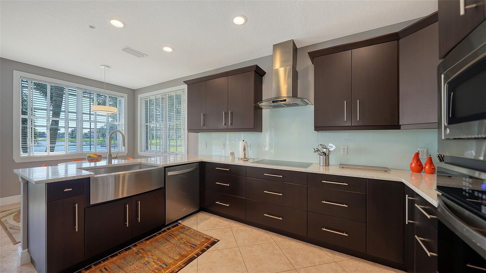 THE MOORINGS AT EDGEWATER - Residential