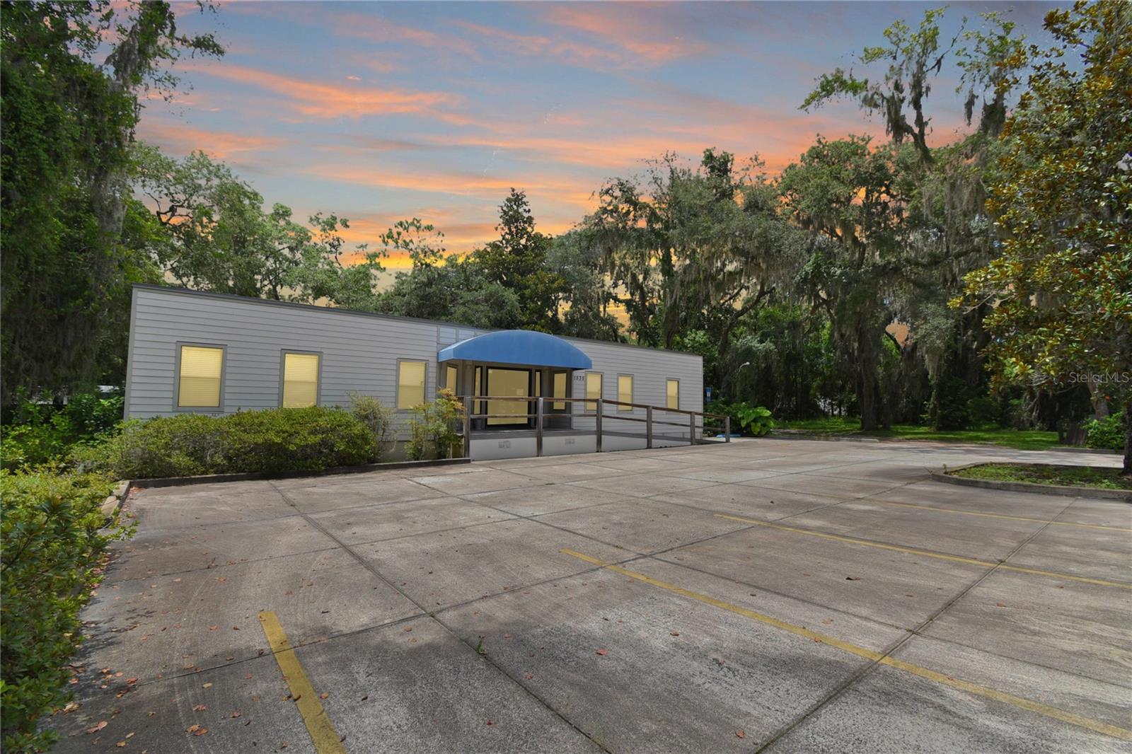 Professional office space available for lease along one of St. Augustine’s busiest thoroughfares, offering excellent visibility and convenient access to US-1 and I-95. The building features a flexible layout ideal for a trades business or general office use, with ample yard space and prominent signage opportunities on SR 207. Surrounded by established businesses and residential neighborhoods, this location provides a strong customer base and consistent traffic. Ease of access on the most desirable road in St Augustine makes it perfect to get anywhere.