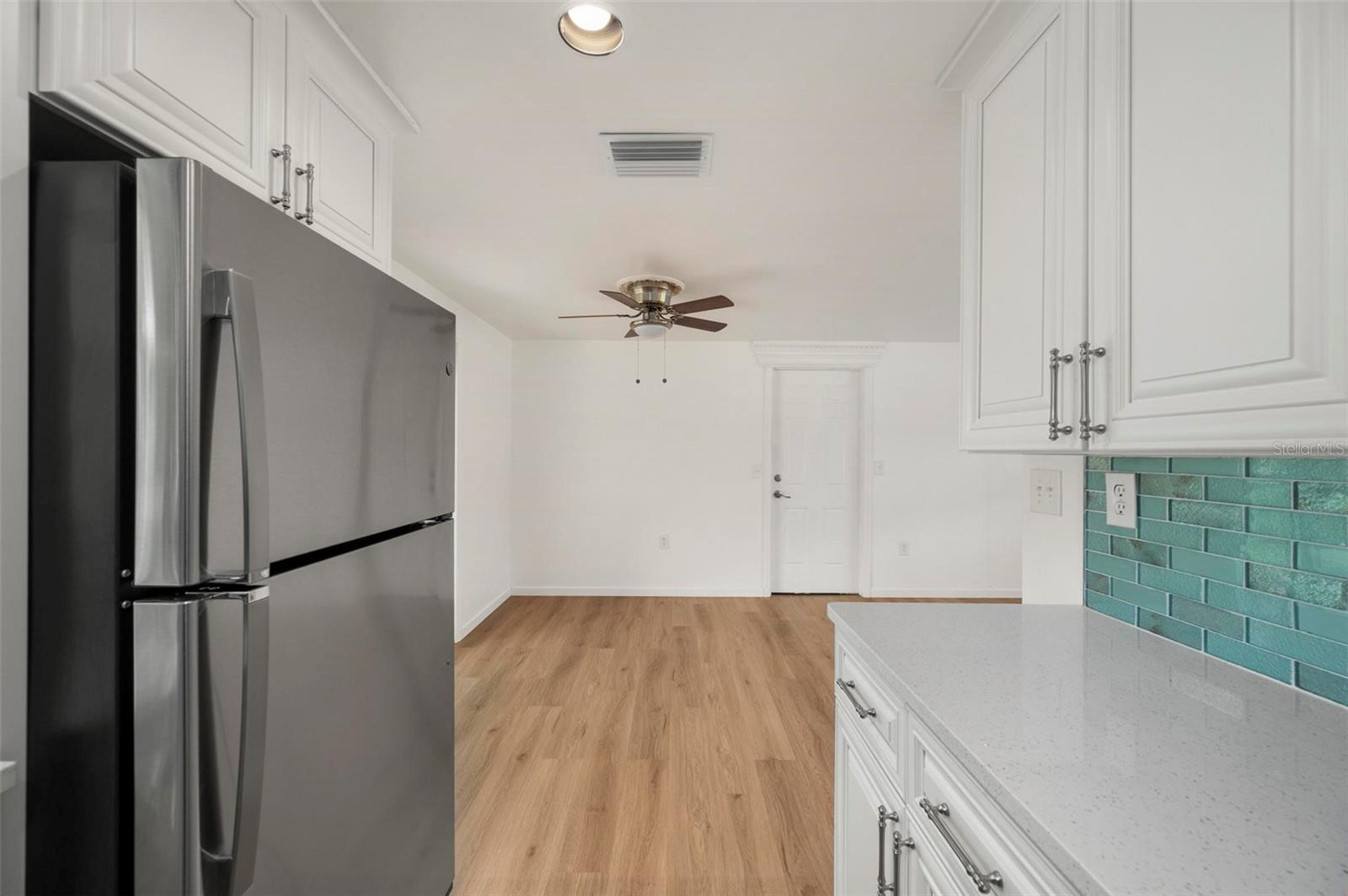 CHARLOTTE PARK - Residential