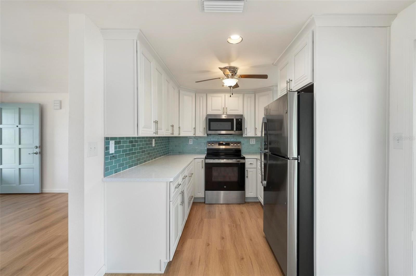 CHARLOTTE PARK - Residential