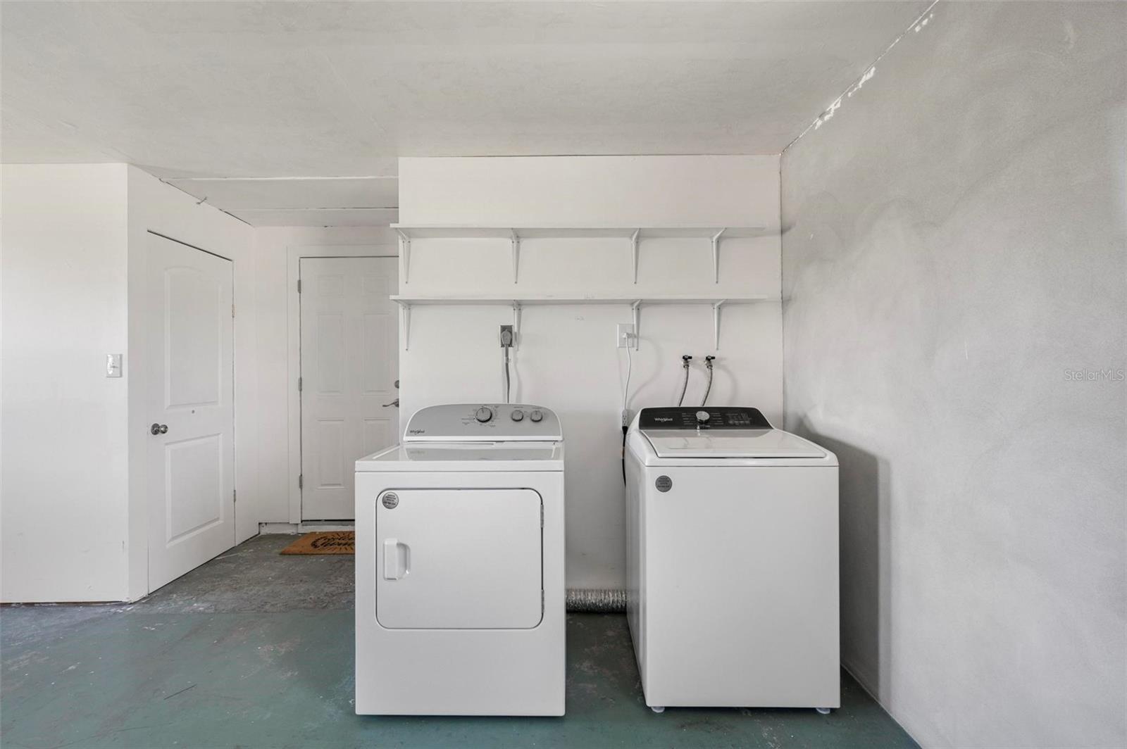 CHARLOTTE PARK - Residential