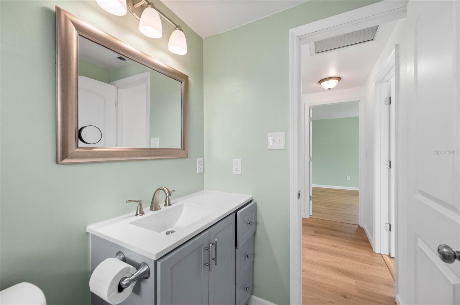 CHARLOTTE PARK - Residential