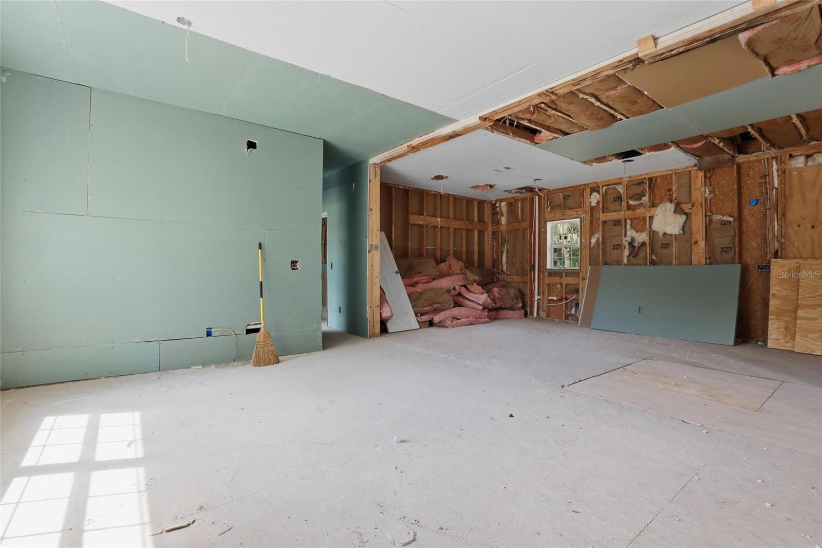 PORT CHARLOTTE 12 REP 01 - Residential