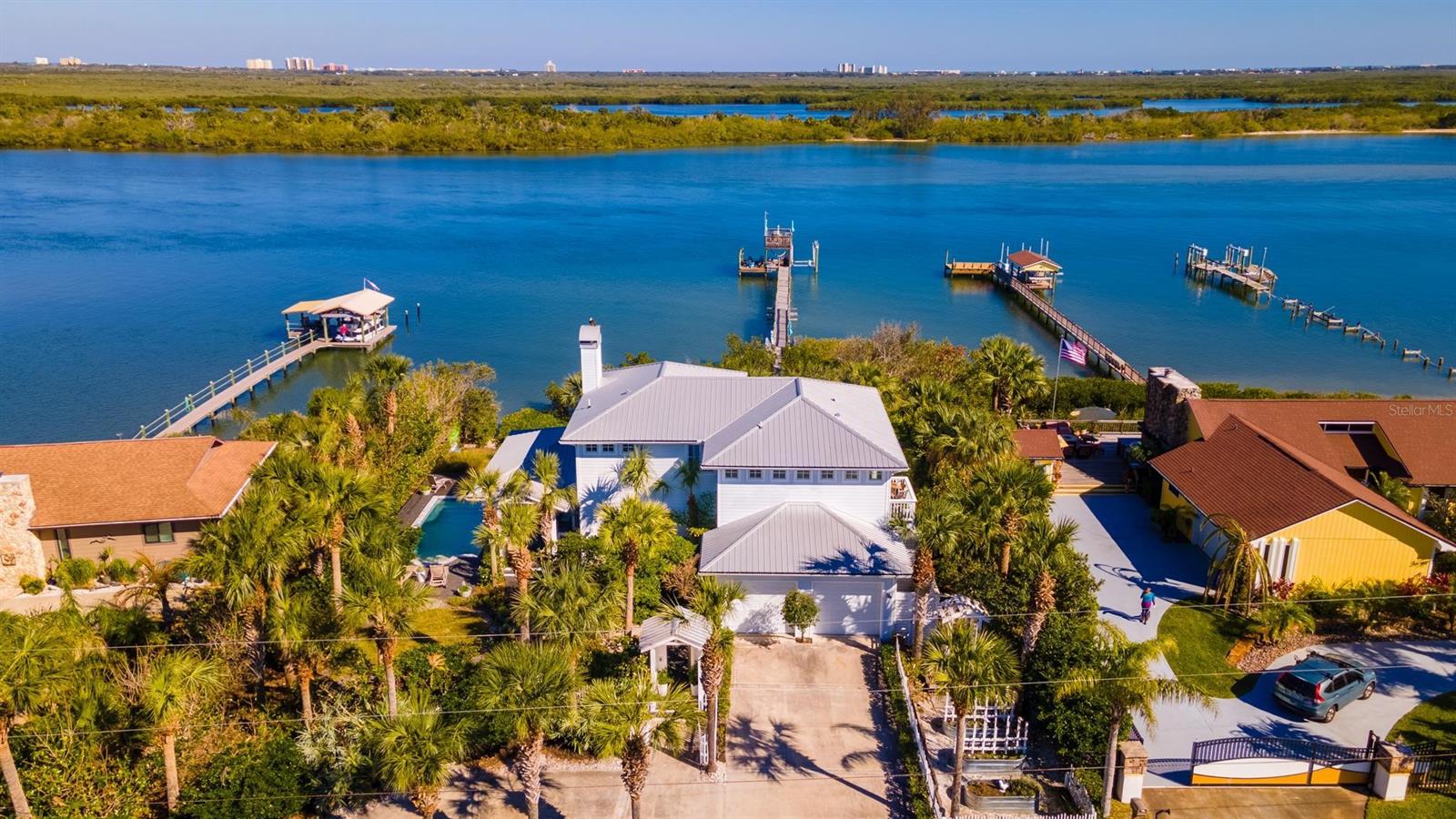 Mendall Homestead - Residential