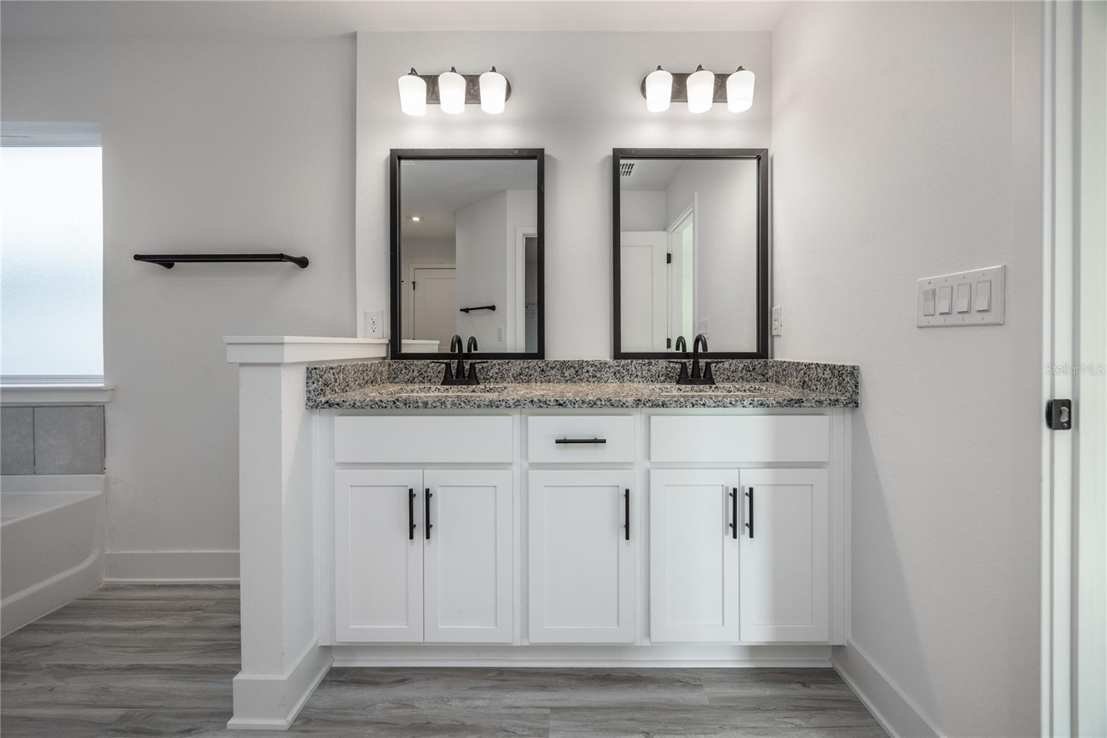 COUNTRY WAY SOUTH-PHASE 2 - Residential