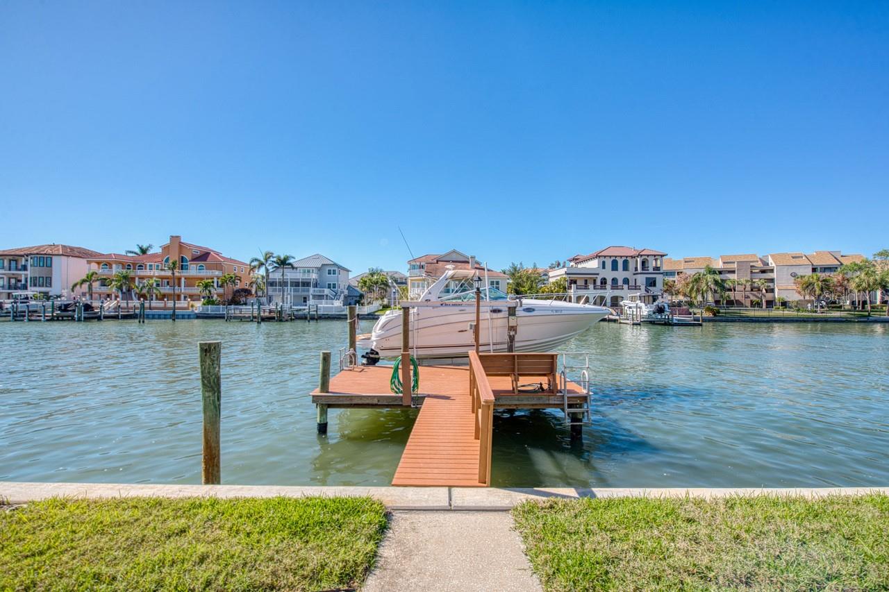 SKIMMER POINT PH II - Residential