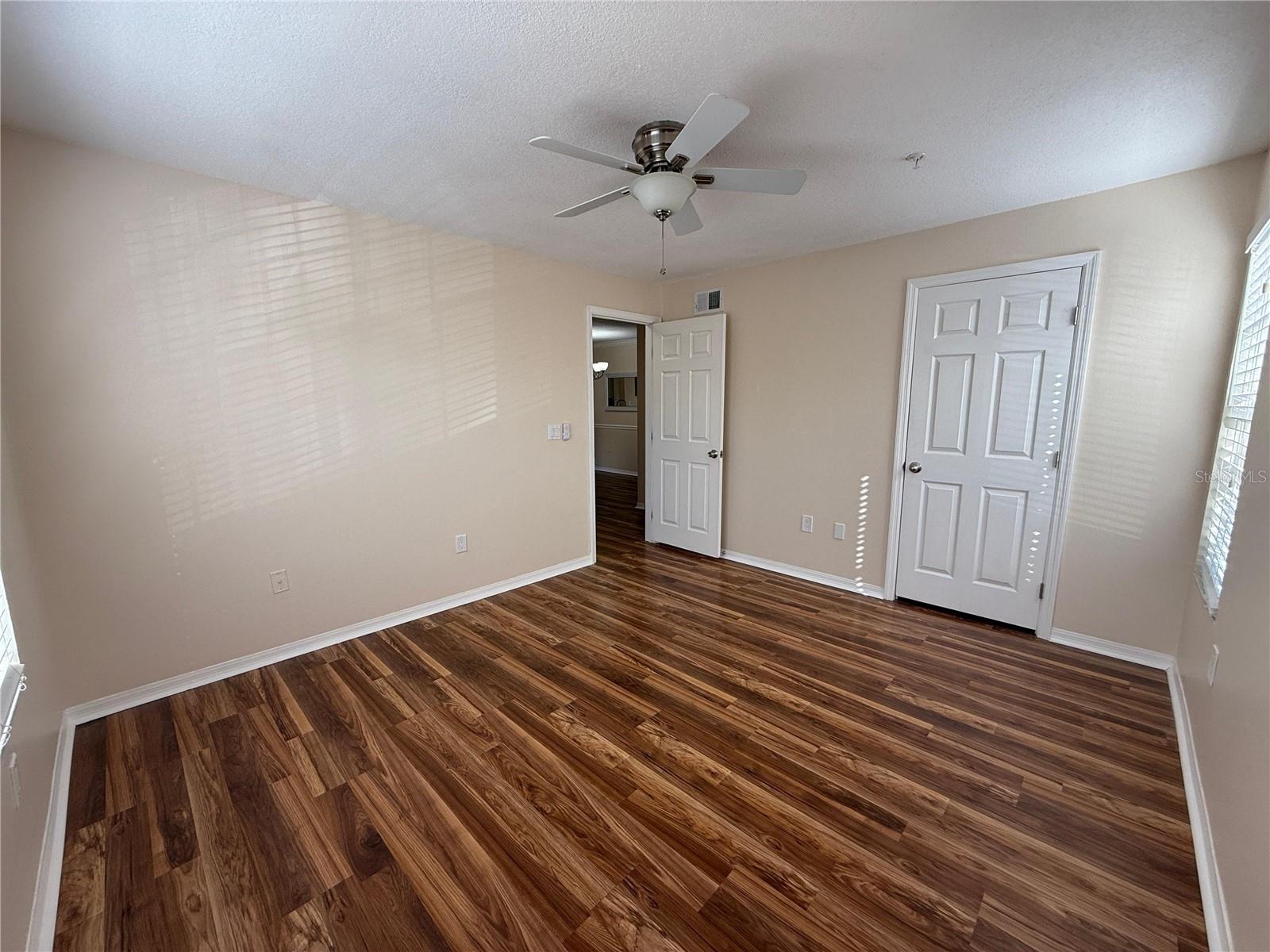 1979 SUMMER CLUB DRIVE 213