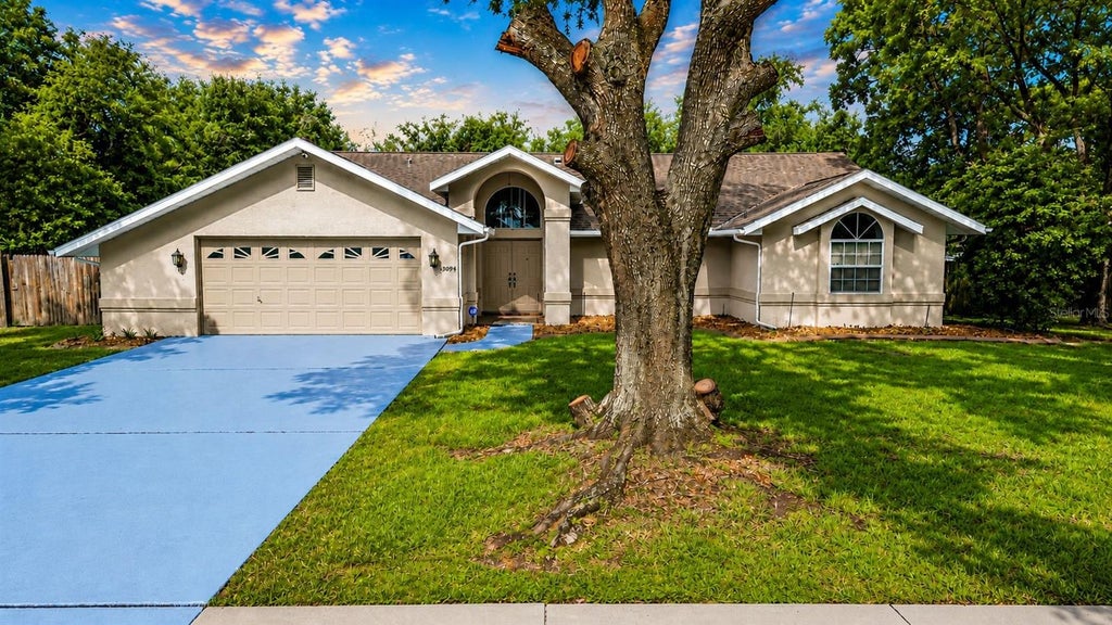 Photo of 13094 Huntington Woods Avenue, Spring Hill, FL 34609 (MLS # TB8511077)