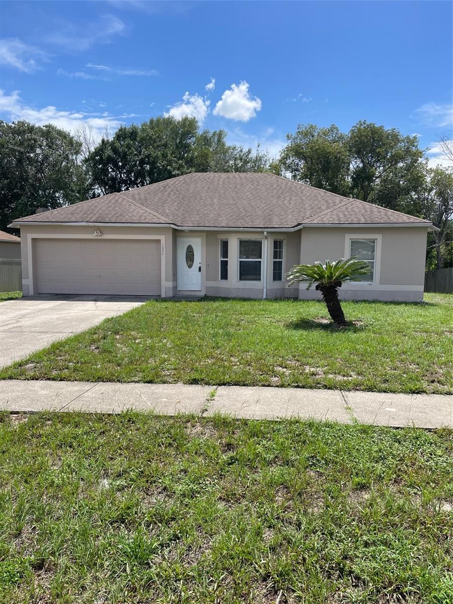Spacious 3 bedroom 2 bath, bright & open split floor plan on a great lot. Vaulted ceiling, new interior paint, ready for you! Central location, minutes from schools and shopping. Deltona is 1/2 way between Orlando & the beaches.