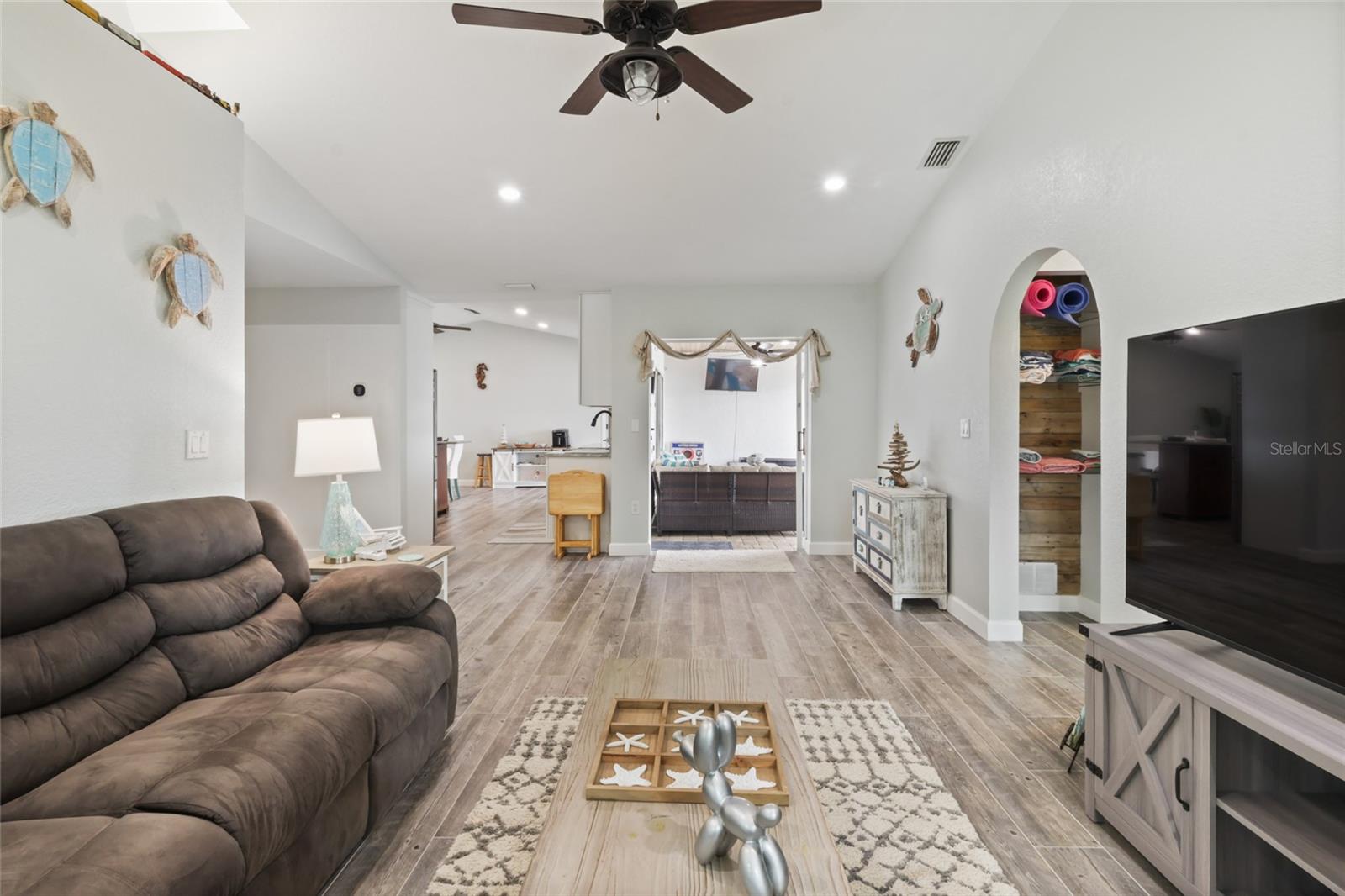 HARB HEIGHTS - Residential Lease