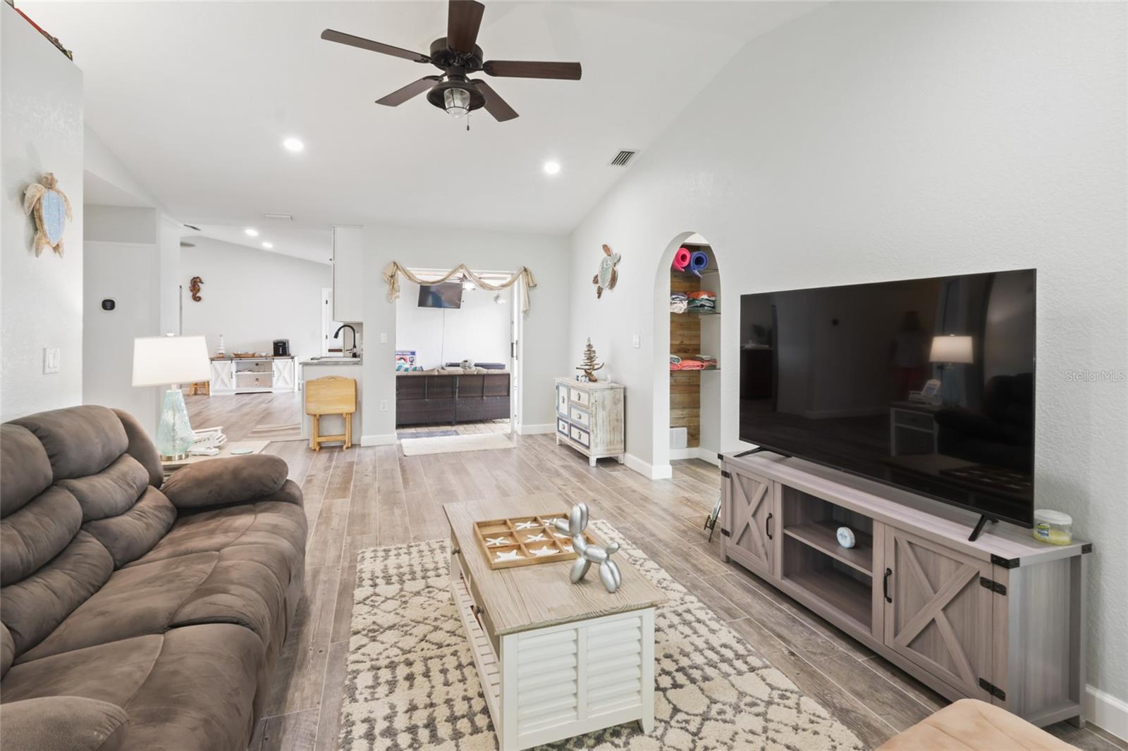 HARB HEIGHTS - Residential Lease