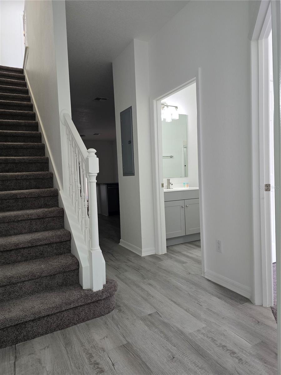 RETREAT AT SILVER CREEK SUB - Residential Lease