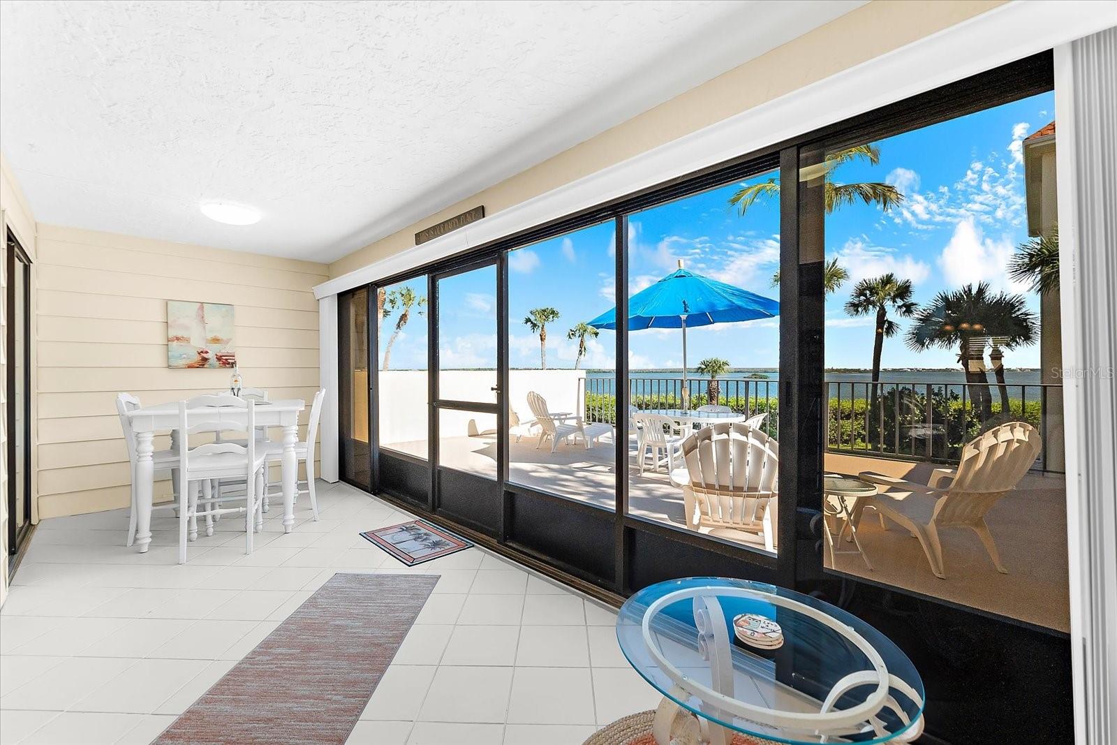 SANDPIPER KEY BLDG 04 - Residential