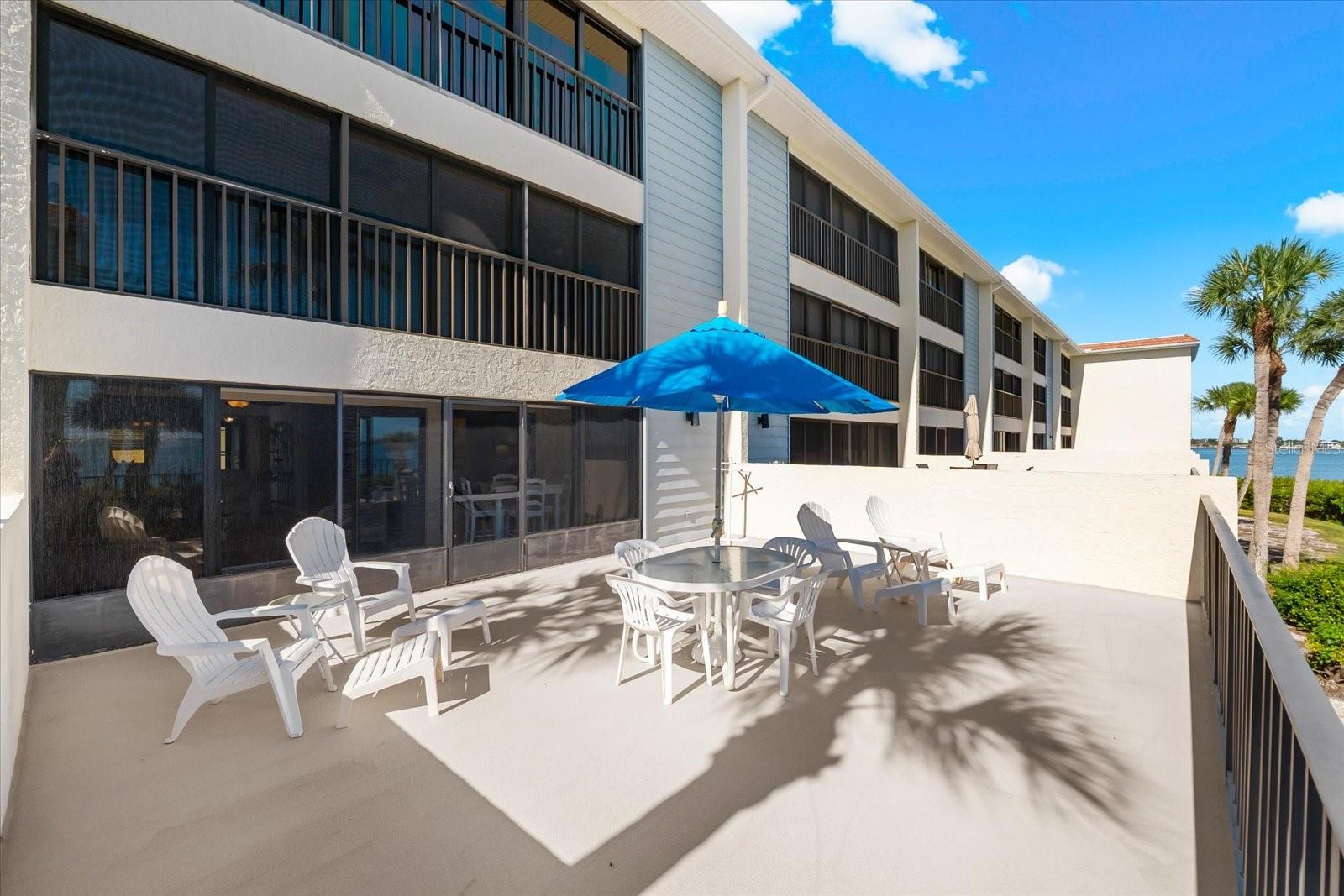 SANDPIPER KEY BLDG 04 - Residential