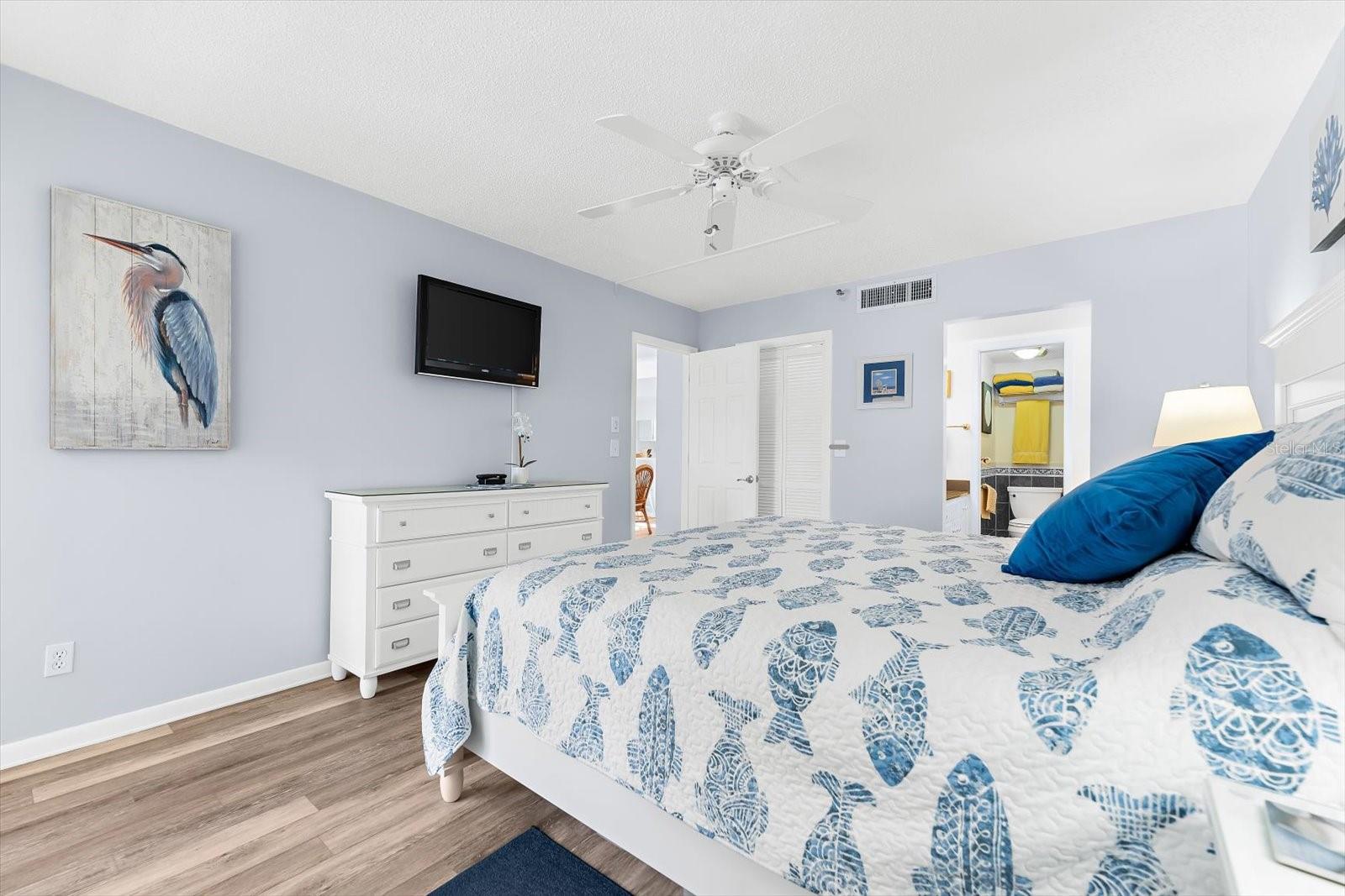 SANDPIPER KEY BLDG 04 - Residential