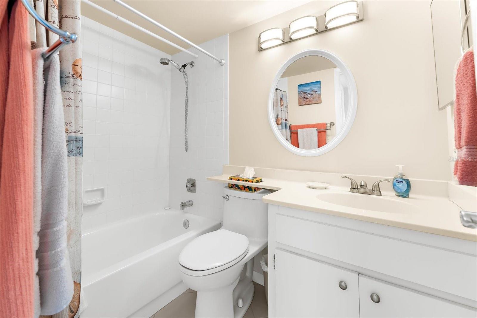 SANDPIPER KEY BLDG 04 - Residential