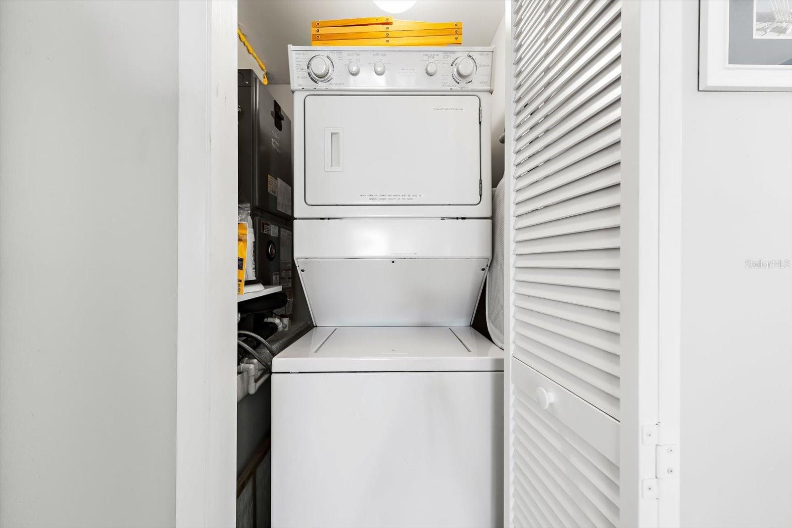 SANDPIPER KEY BLDG 04 - Residential