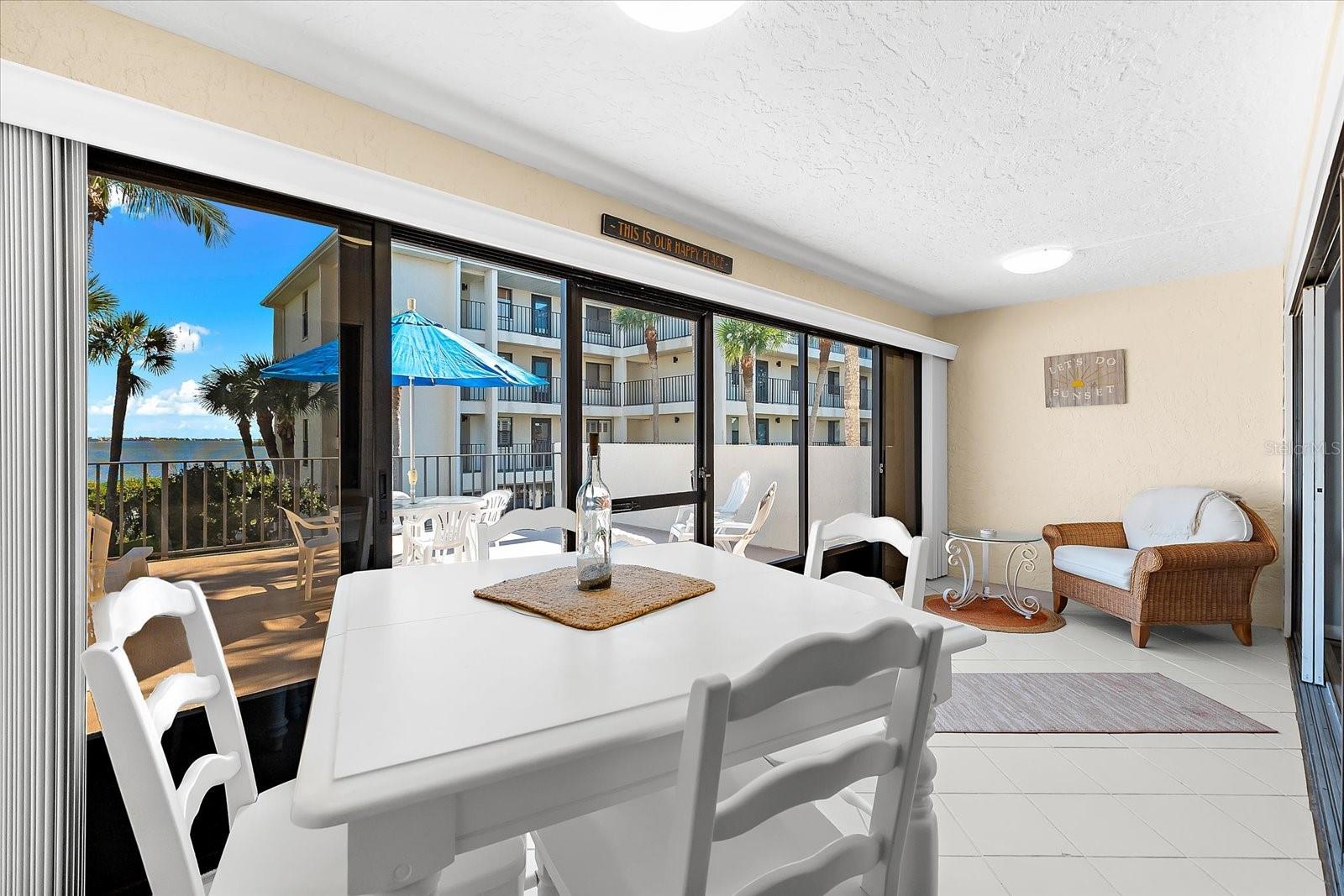 SANDPIPER KEY BLDG 04 - Residential