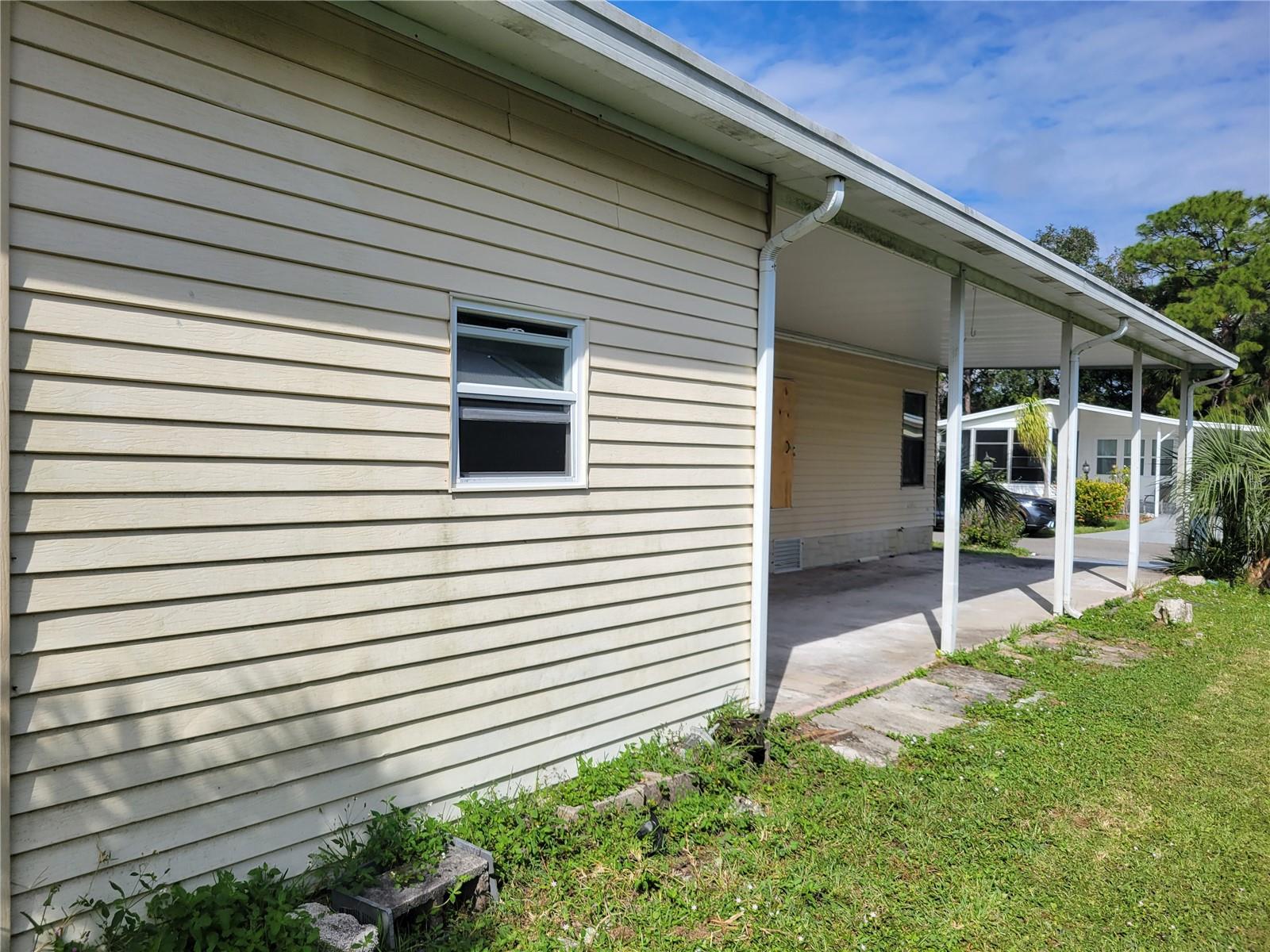 INDIAN RIVER GROVES & GARDENS - Residential