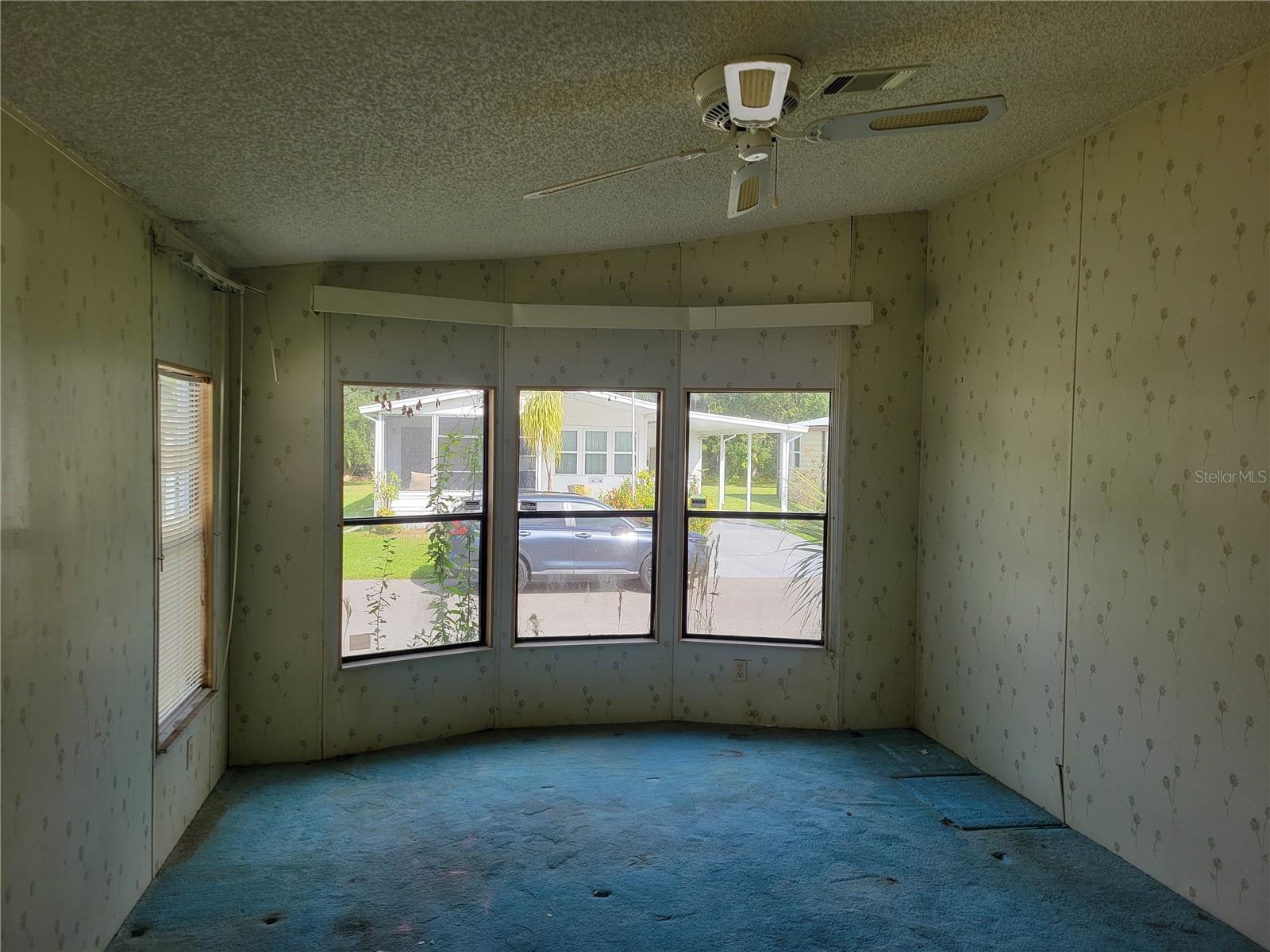 INDIAN RIVER GROVES & GARDENS - Residential