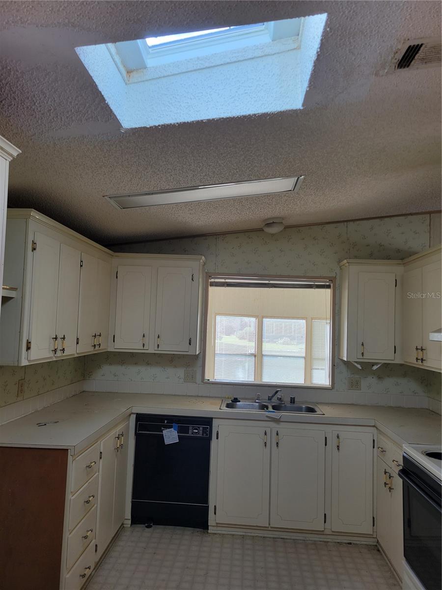 INDIAN RIVER GROVES & GARDENS - Residential