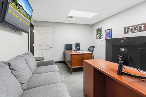 Tiny photo for 15617 Old Us Highway 441, Tavares, FL 32778 (MLS # G5113197)