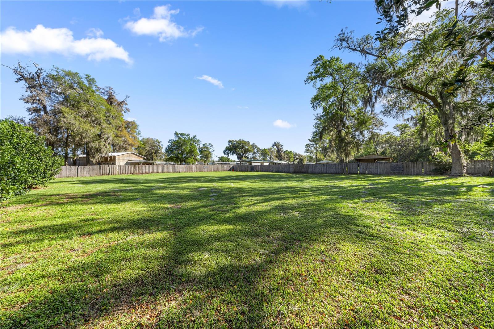 OCALA THROUGHBRED ACRES - Residential