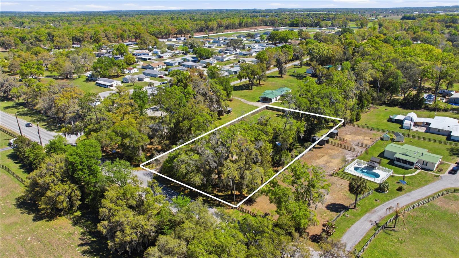 OCALA THROUGHBRED ACRES - Residential