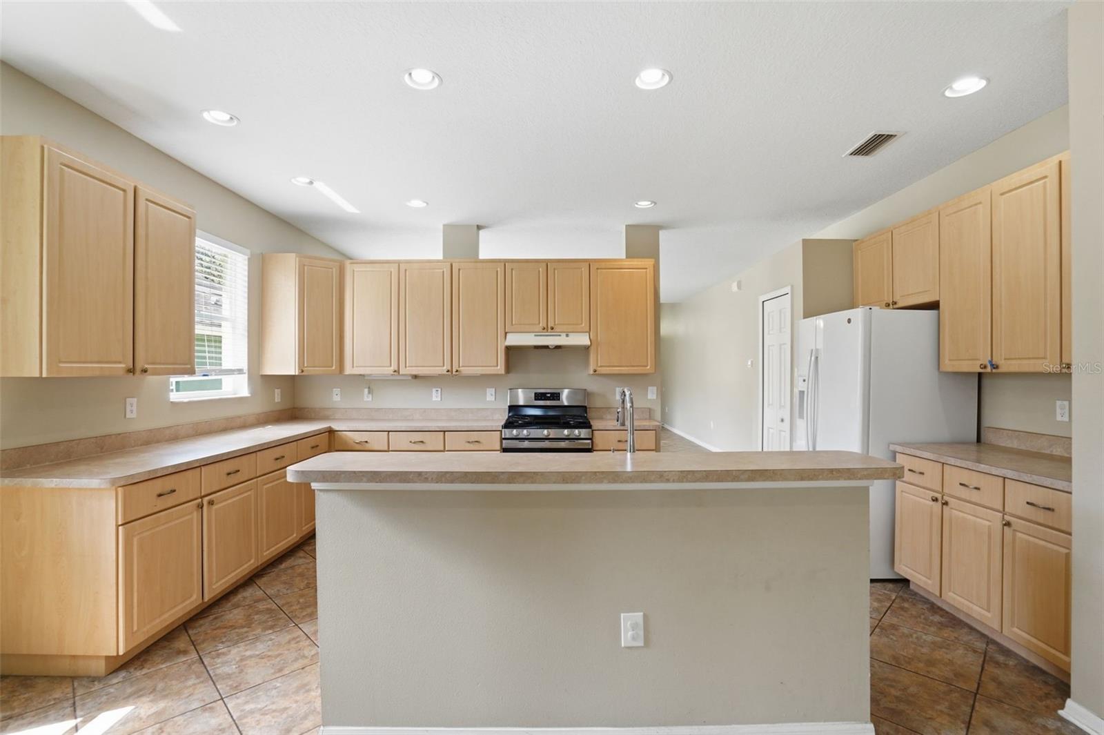 FISHHAWK RANCH PH 2 PRCL - Residential