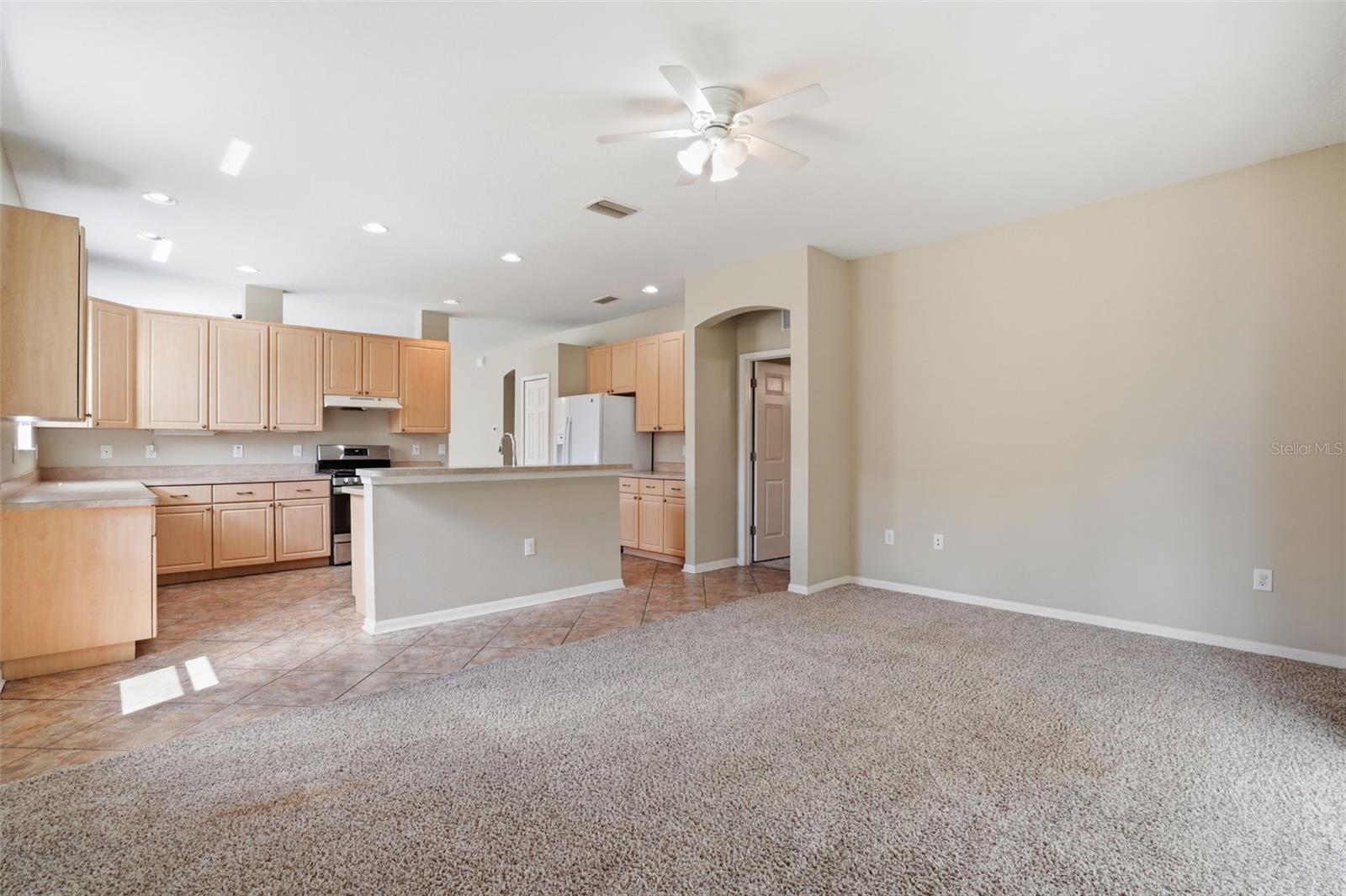 FISHHAWK RANCH PH 2 PRCL - Residential