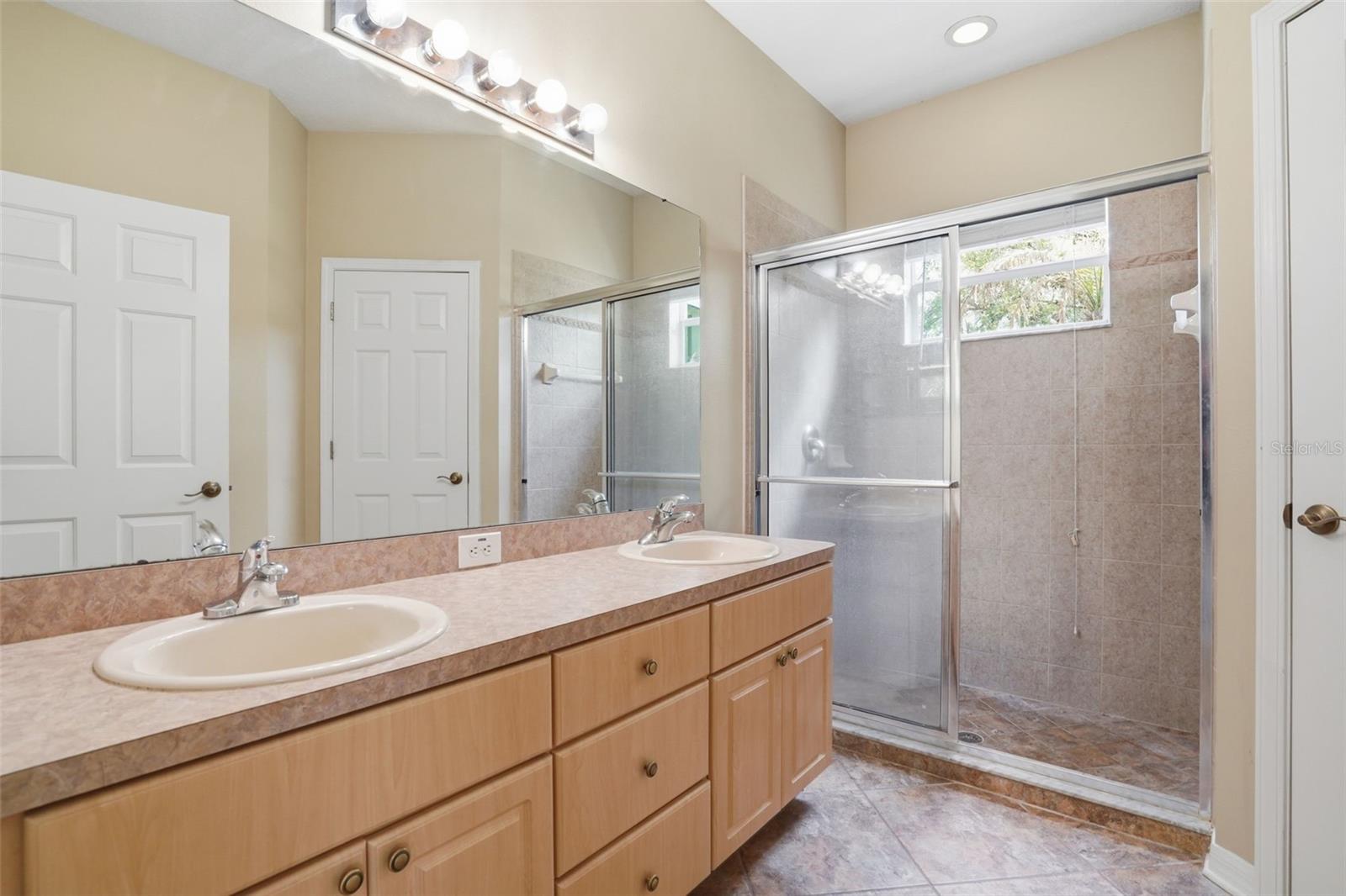 FISHHAWK RANCH PH 2 PRCL - Residential